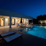 Villa Tina By Vintage Travel *
