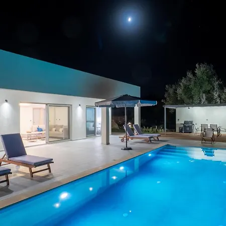 Tina By Vintage Travel Villa *