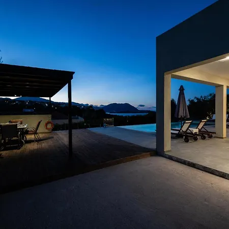 Villa Tina By Vintage Travel *