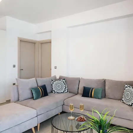 Villa Tina By Vintage Travel *