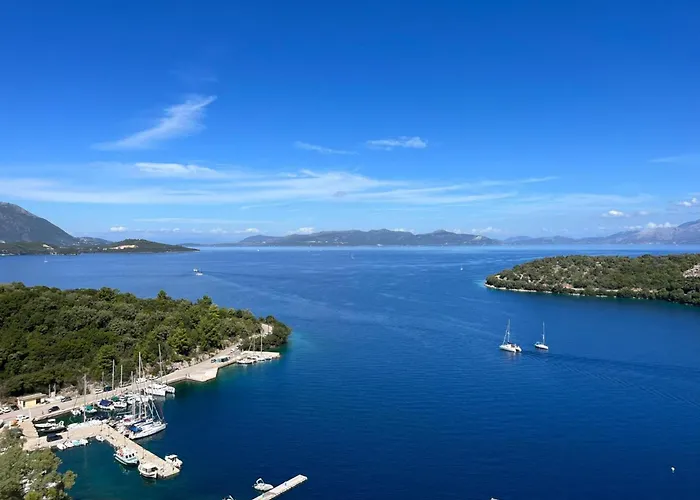 Villa Tina By Vintage Travel *