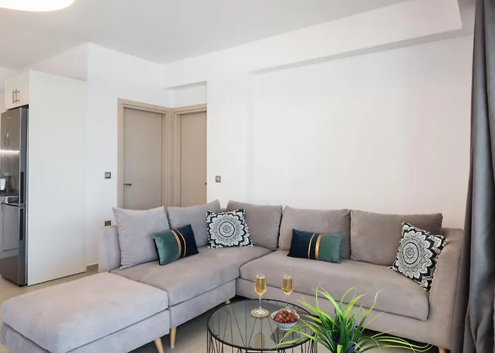 Villa Tina By Vintage Travel *