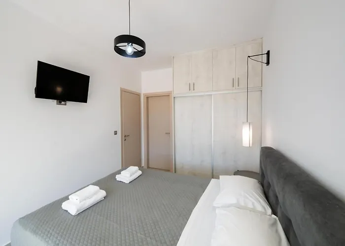 Tina By Vintage Travel Spartokhórion